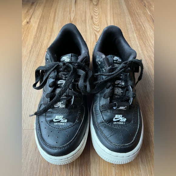 Nike Other - Nike youth black Air Force 1s